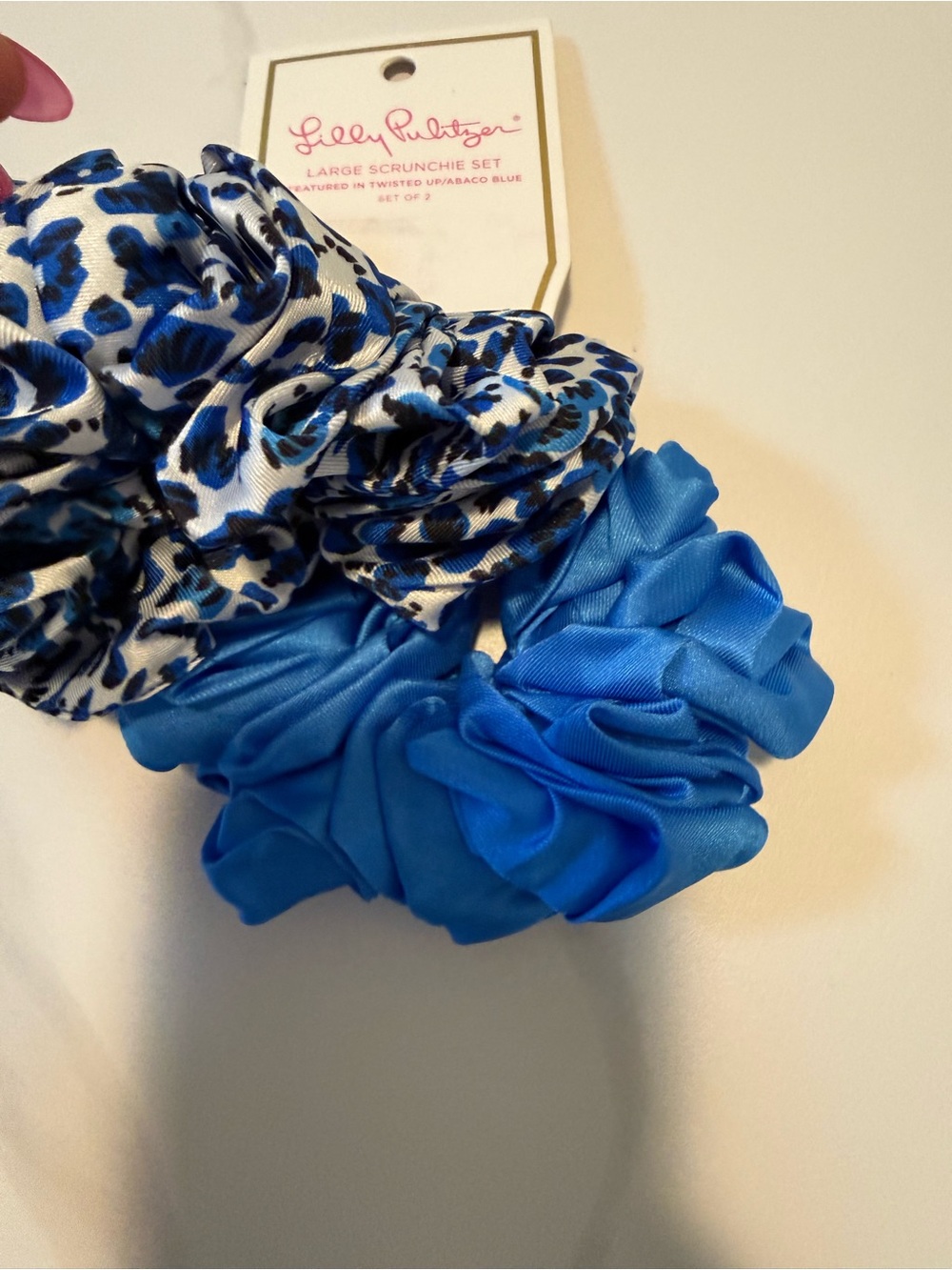 Lilly Pulitzer 2-Pack Satin Scrunchies, Twisted Up/Abaco Blue - Picture 4 of 6
